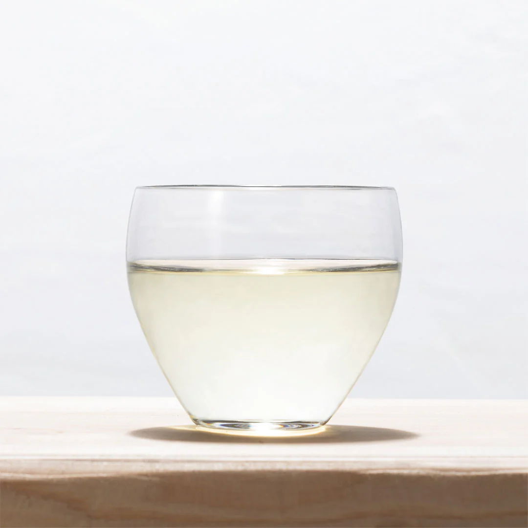 Craft Glass Sake Cup Maroyaka 5 fl oz - Image 2