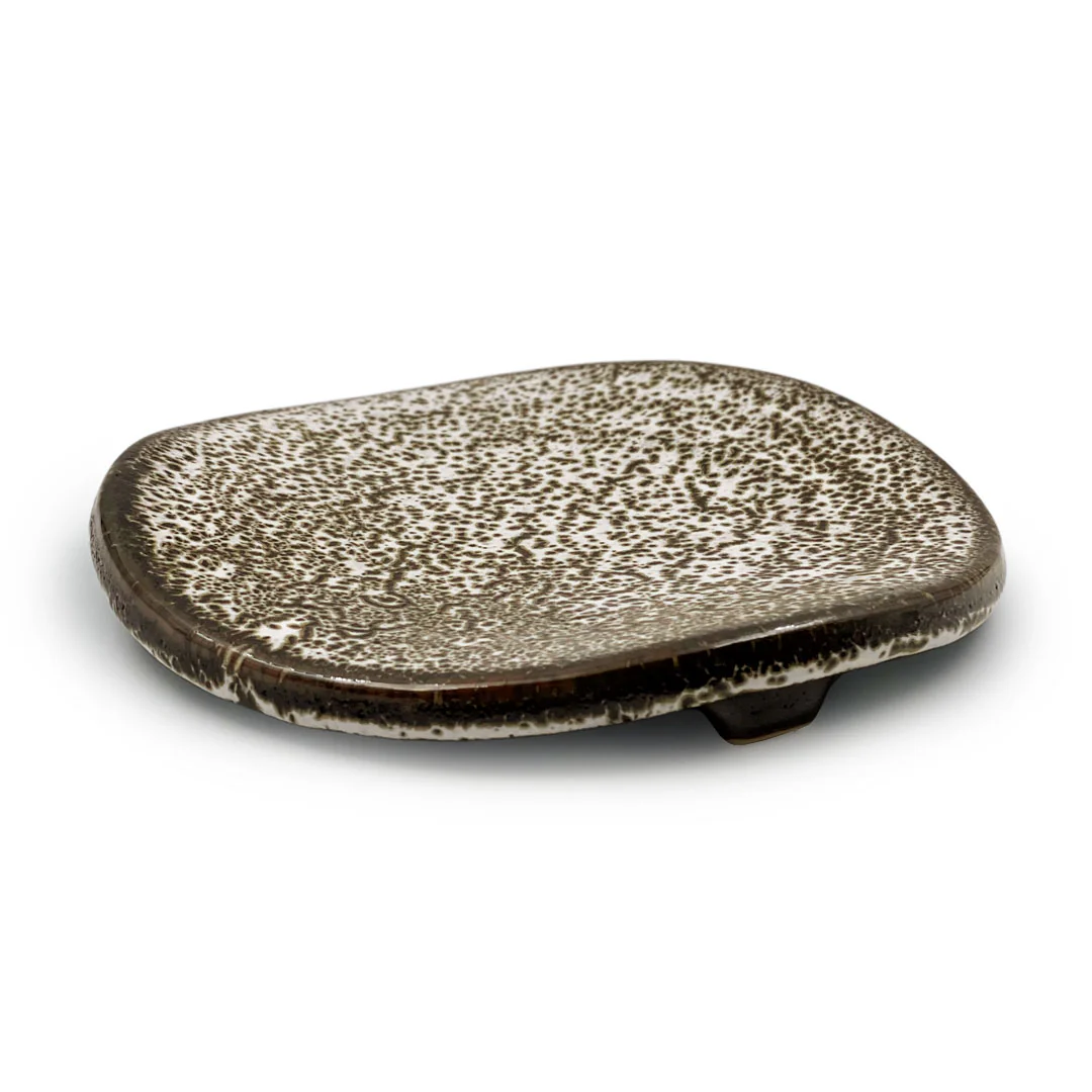 Grainy Appetizer Plate with 3 Legs 7.28" dia - Image 2