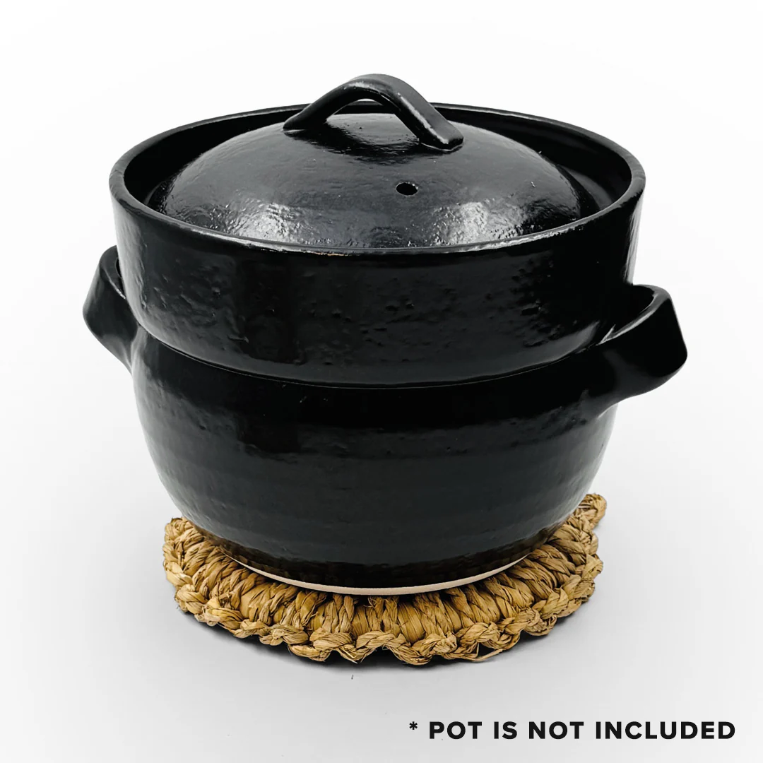 Nabeshiki Natural Rush Trivet for Hotpots and Pans - Image 5