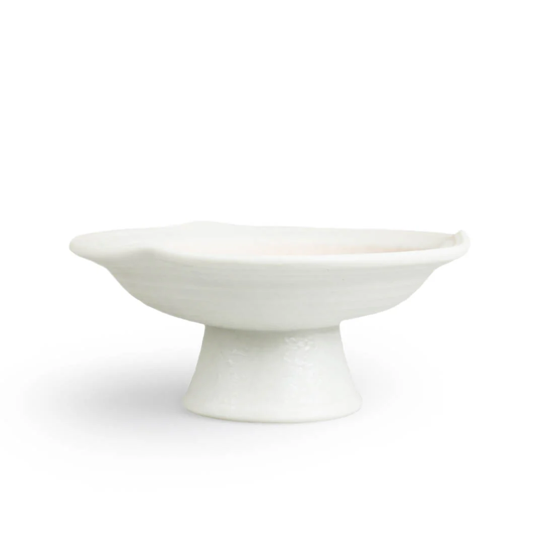 Pink Blown White Kobachi Dish with Stand 4.9" dia - Image 2