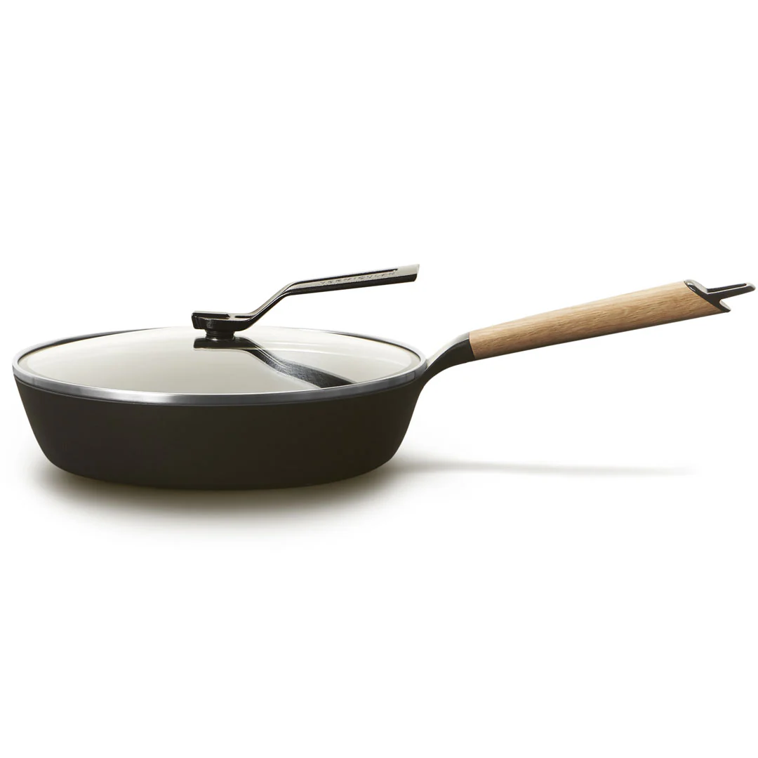 Vermicular Cast Iron Enameled Deep Frying Pan 10.2" (26cm) with Lid - Image 2