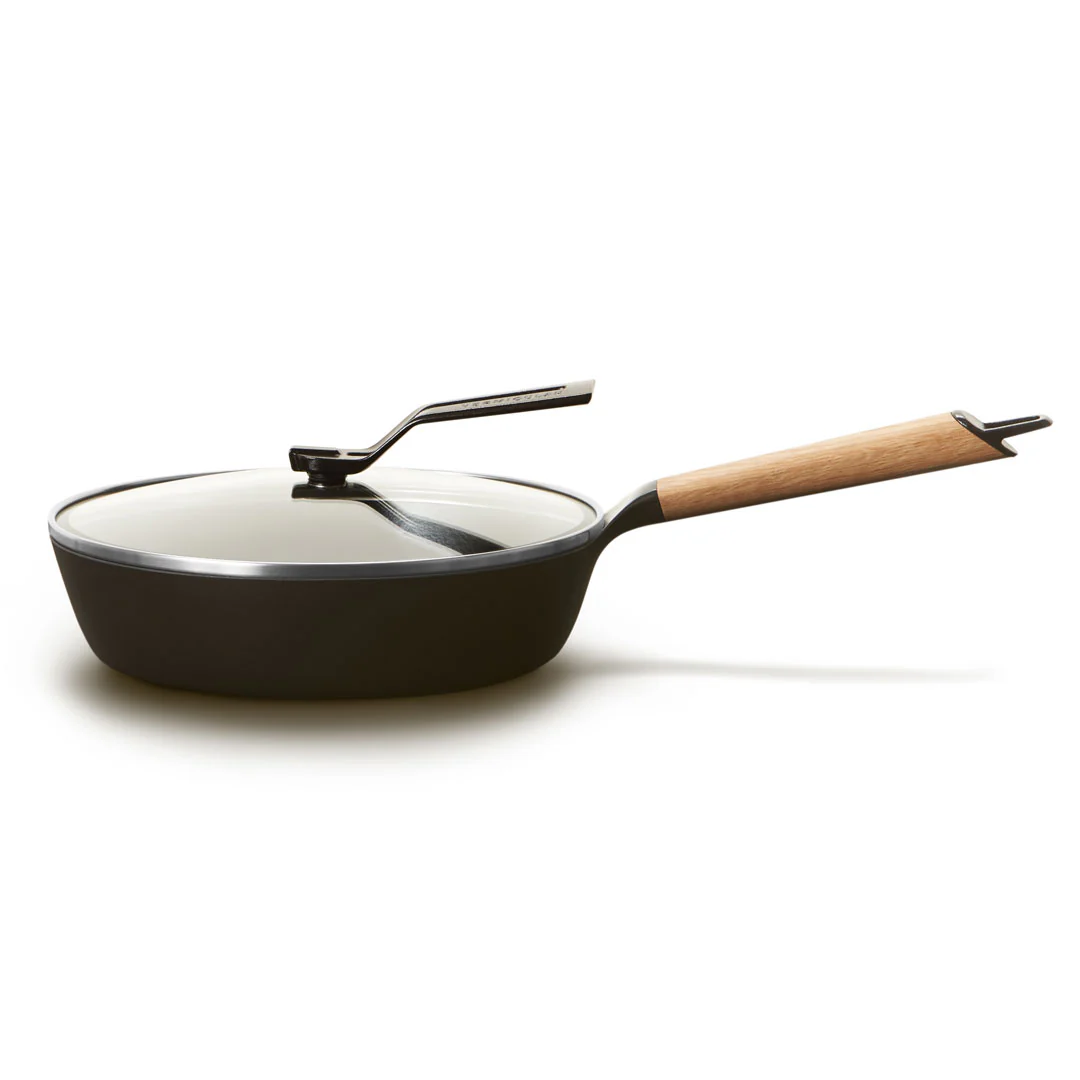 Vermicular Cast Iron Enameled Deep Frying Pan 9.4" (24cm) with Lid - Image 2