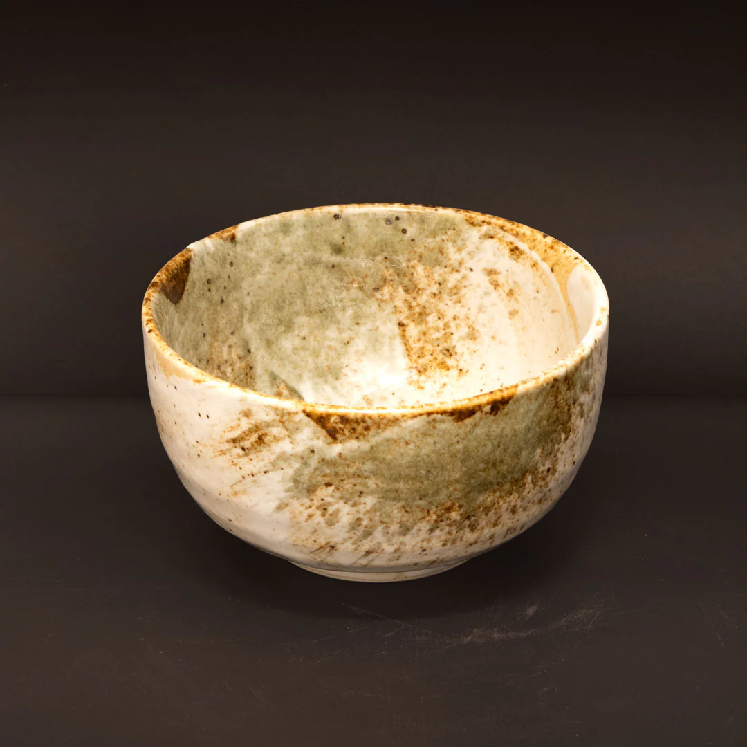 Yukishino Moss White Rice Bowl Chawan 18 fl oz / 5" dia - Image 2
